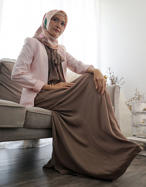 Outer hijabers
