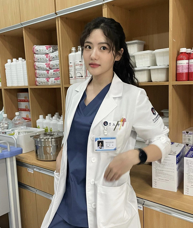 jo ah ram pemeran dokter galak dulunya idol