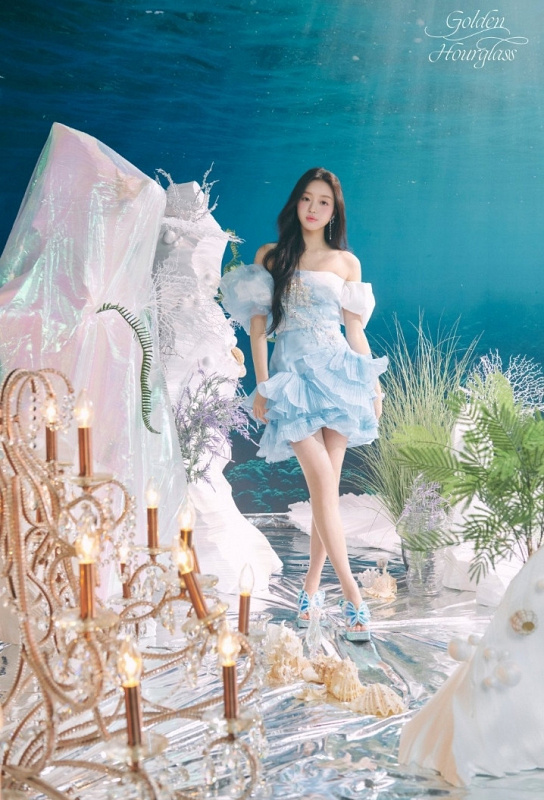 oh my girl tampil mempesona di konsep foto golden hourglass