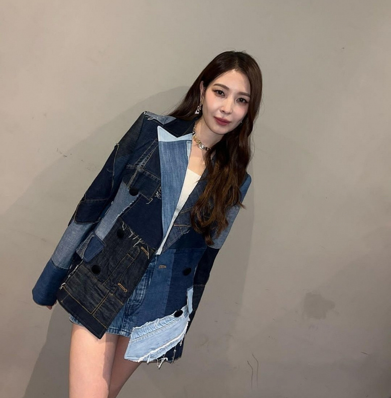 mix and match blue outfit ala artis korea 2023