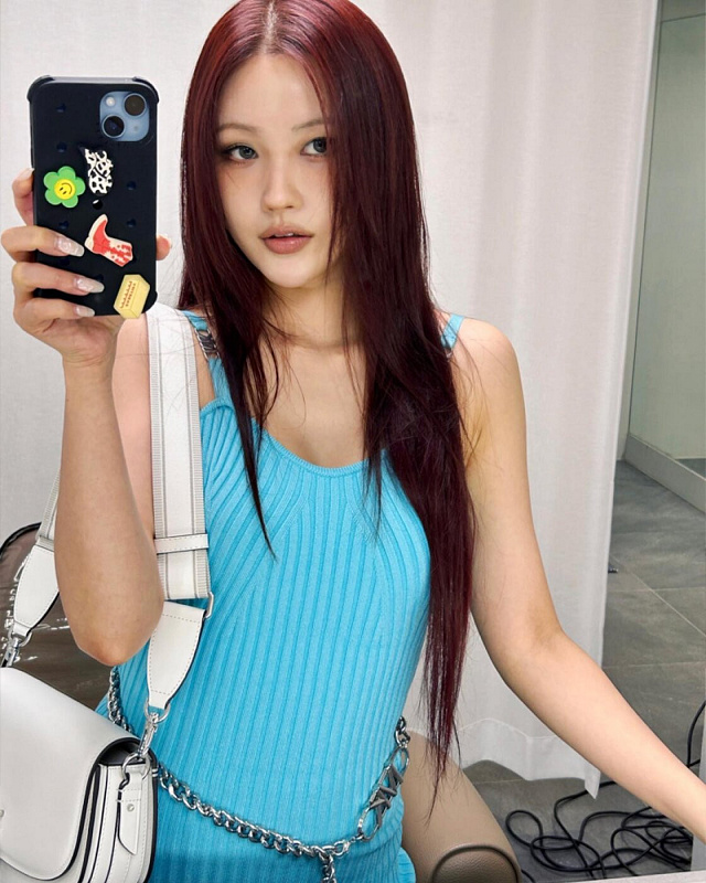 mix and match blue outfit ala artis korea 2023