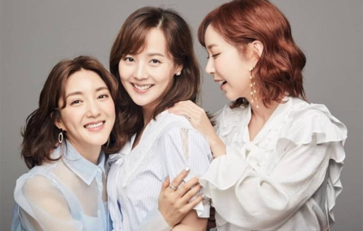 yang pertama dalam industri k-pop