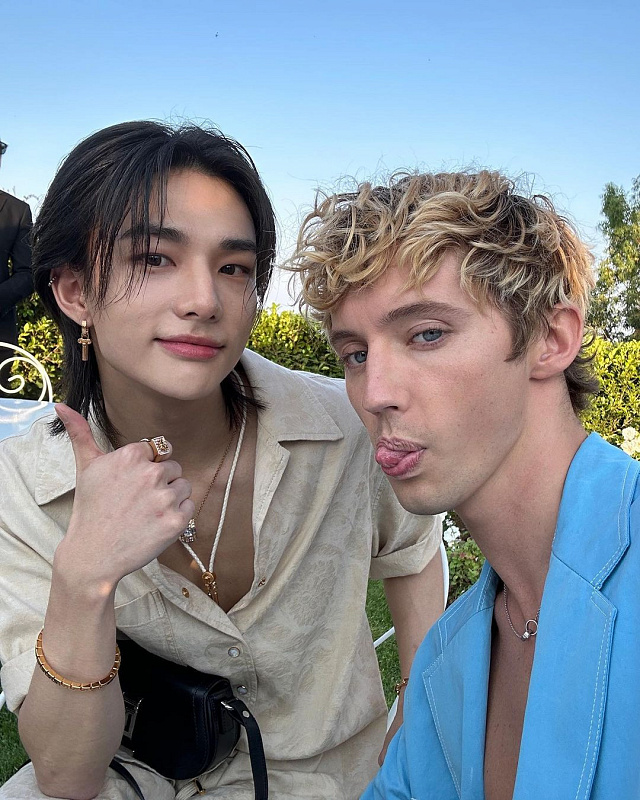 Troye Sivan Hyunjin Stray Kids