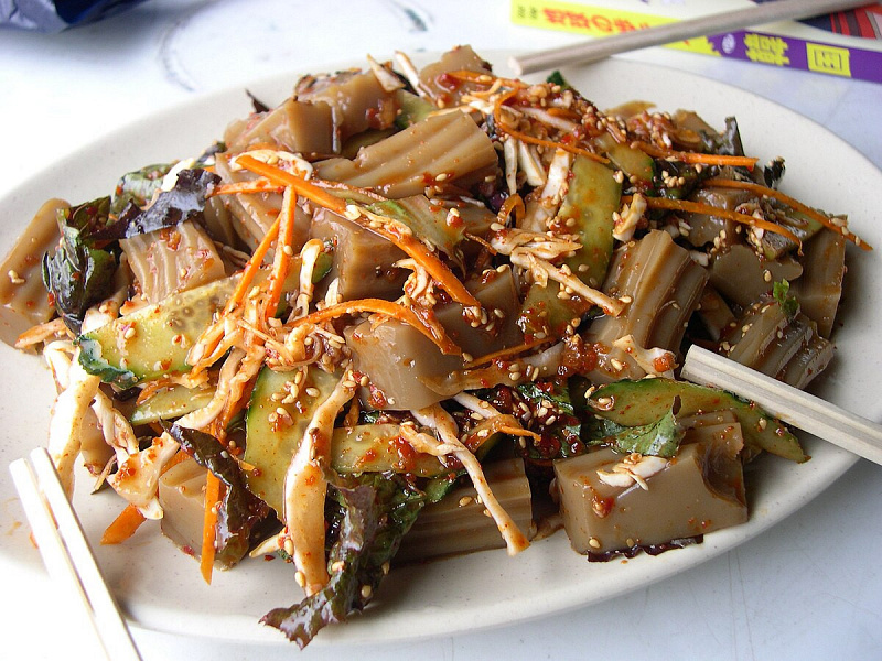 Makanan Khas Korea Dotorimuk