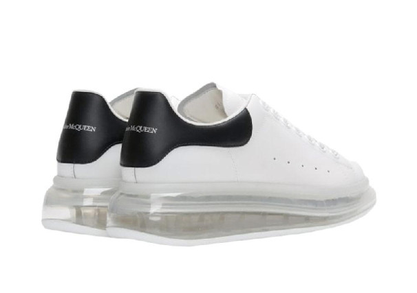 Alexander McQueen Oversized Sneaker