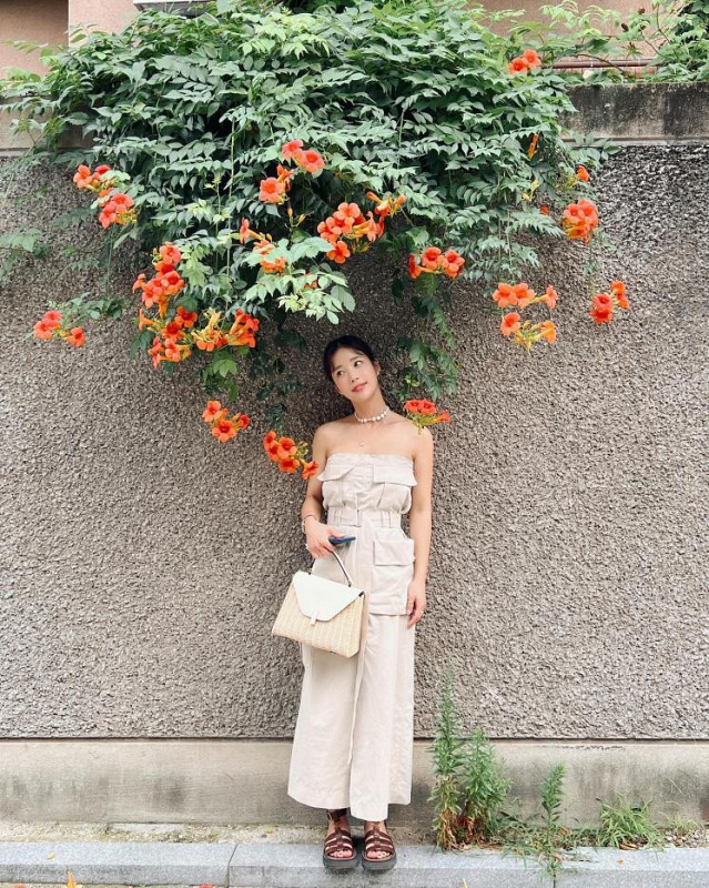 mix and match maxi dress ala artis korea 2023
