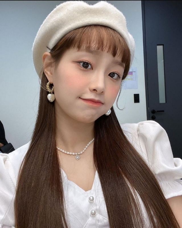 chuu rilis teaser debut solo