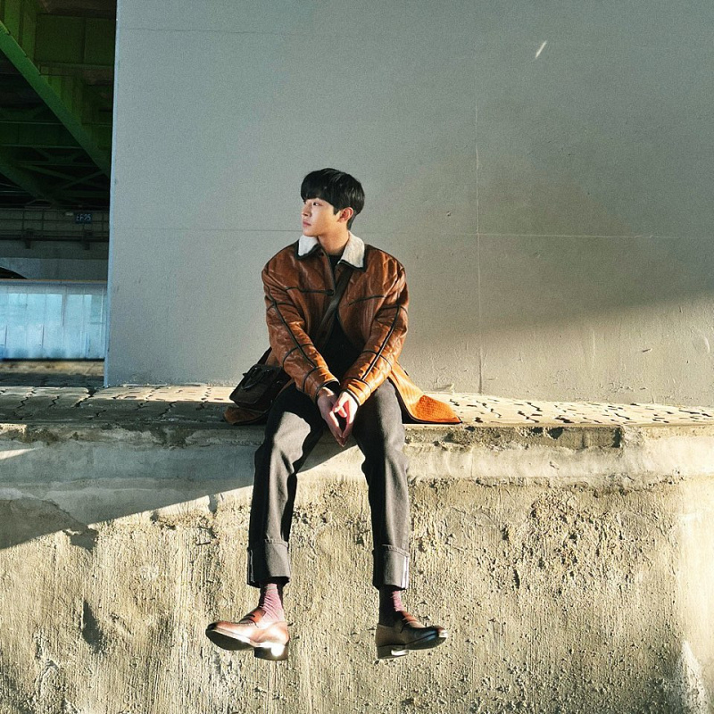 outfit a la ahn hyo seop