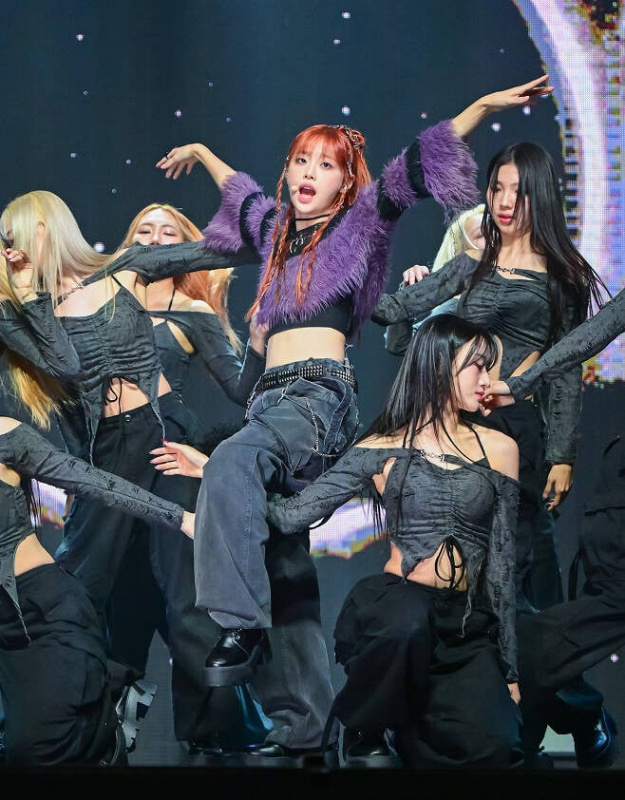 recap showcase mini album debut chuu