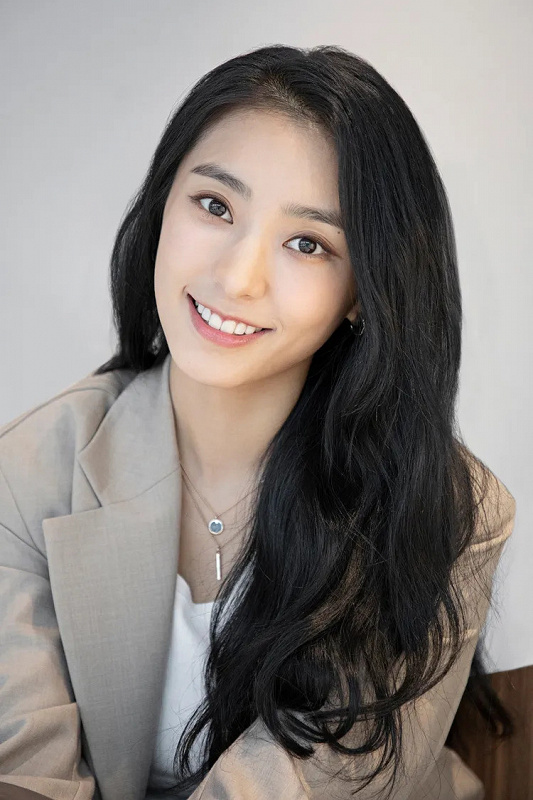 bora eks sistar bintangi drama pale moon