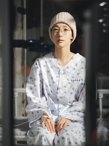 park min young jadi pasien kanker