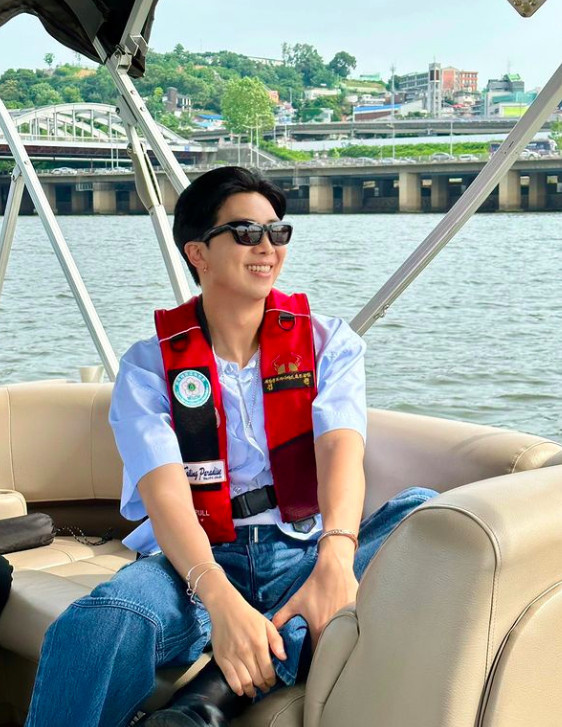 Alasan kim namjoon best leader
