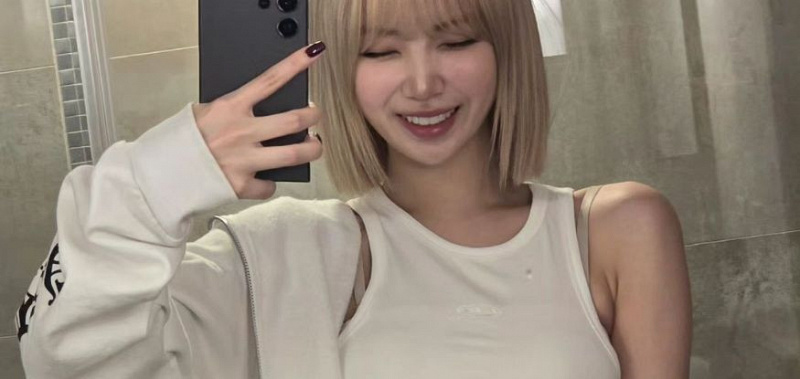 white tank top style